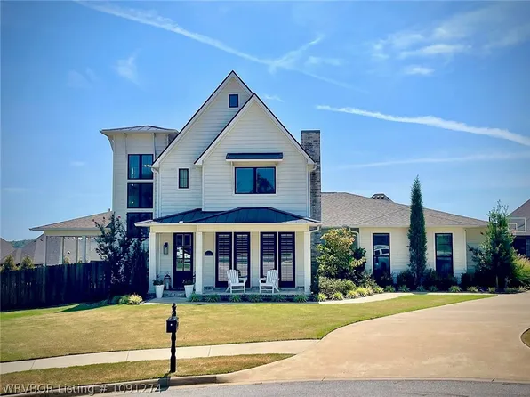 8506 Donnington Ct, Fort Smith, AR 72916