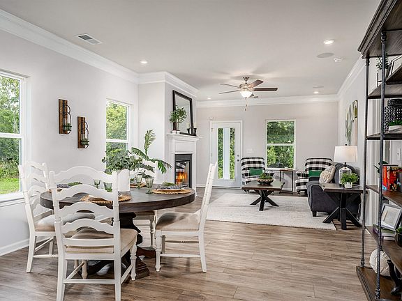 4th image of 2115 Sterling Pl