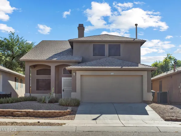 8742 E Chimney Spring Dr, Tucson, AZ 85747
