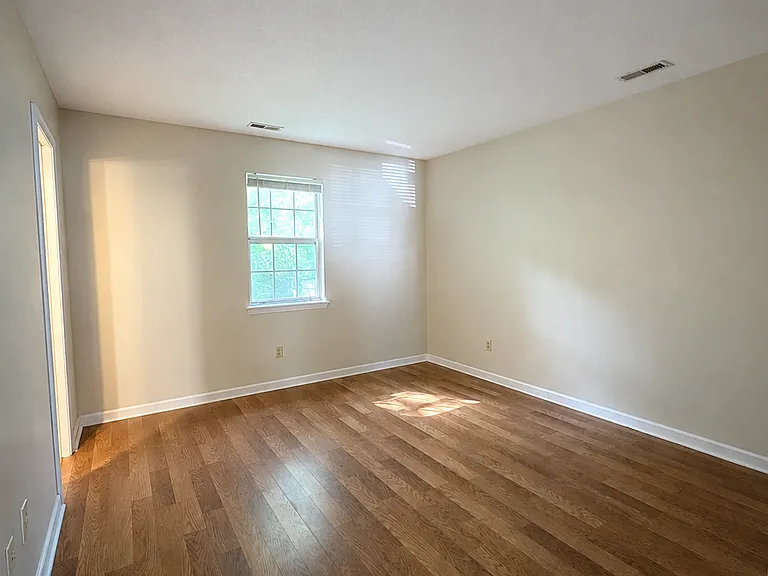 2910 Norbrick St — Photo 11