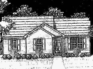 405 S Hines St, Holly Ridge, NC 28445