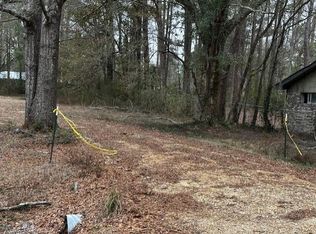 205 Wiggins Rd, Columbia, MS 39429