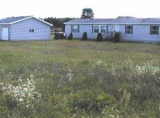 6930 Willard Rd, Vestaburg, MI 48891