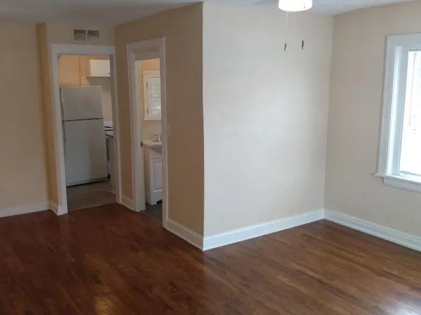 16 W 37th St APT 7, Kansas City, MO 64111