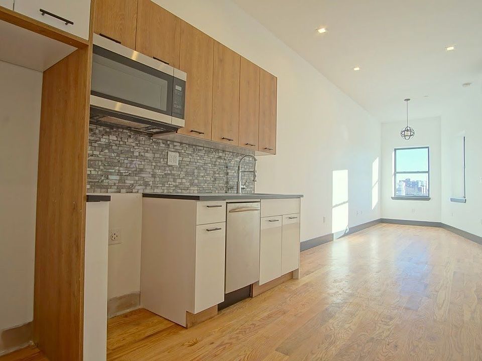 1st image of 2621 Newkirk Ave APT 4B
