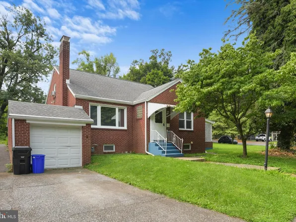2107 Rudy Rd, Harrisburg, PA 17104