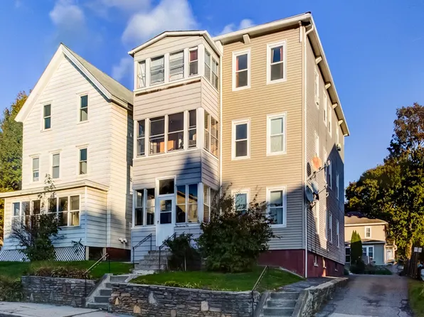 171 Vernon St #3, Worcester, MA 01610