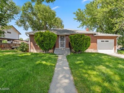 2002 F St, Sparks, NV, 89431