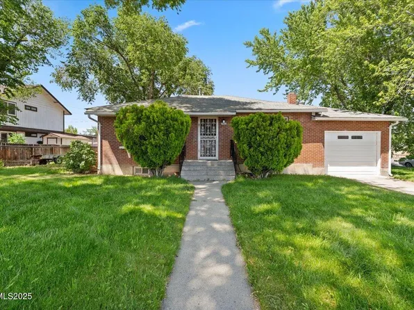 2002 F St, Sparks, NV 89431