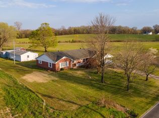 3394 Section Line Rd, Union City, TN 38261