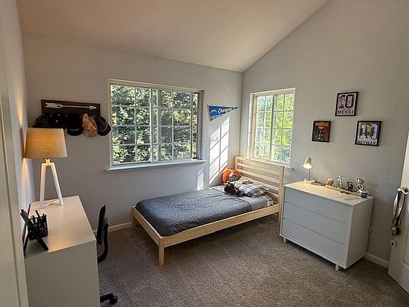 4th image of 1801 Calaveras Dr