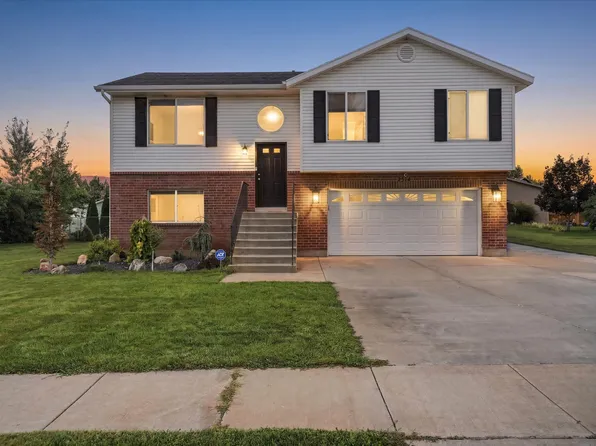 2514 W 2250 N, Clinton, UT 84015