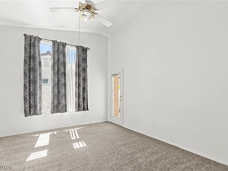 1815 Stablegate Ave — Photo 20