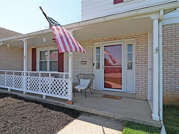 3rd image of 1137 Lynnhurst Pl