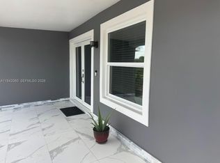 412 W 15th St, Hialeah, FL 33010