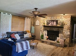 18 Granite Ct, Highland, IL