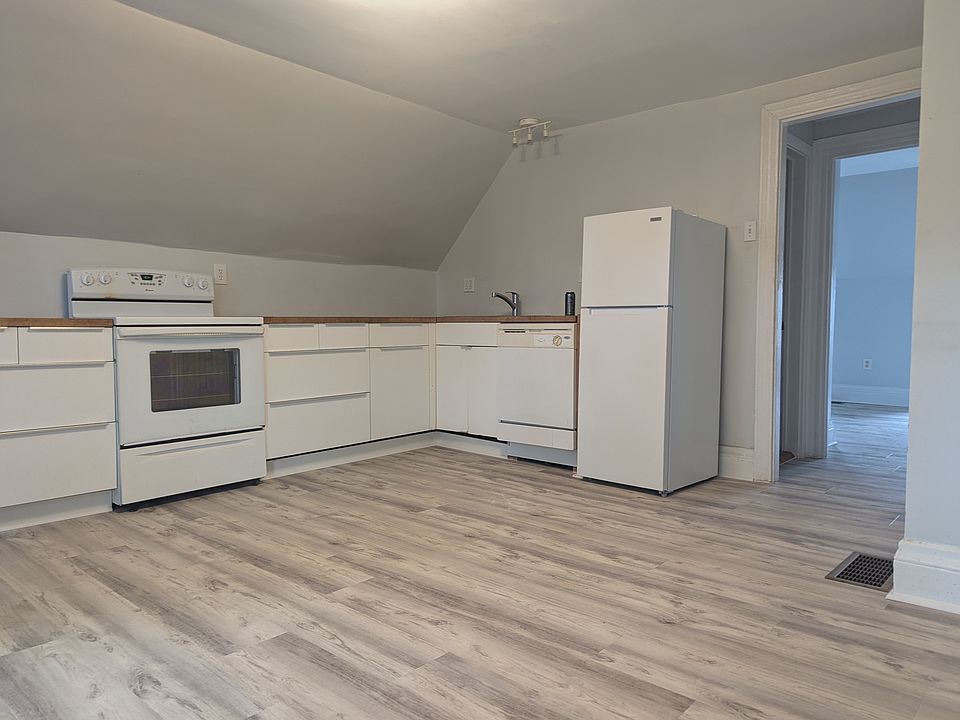1st image of 5558 Black St APT 3
