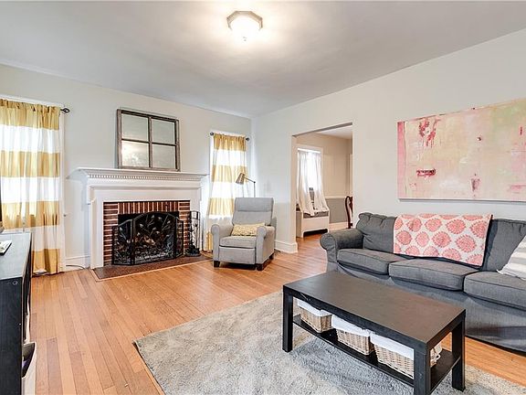2nd image of 803 W 28th St