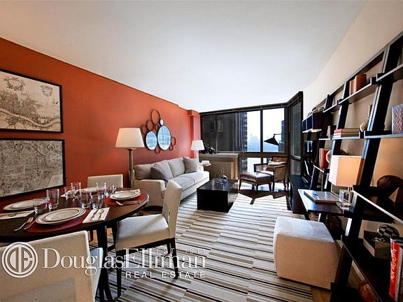 2nd image of 2 Gold St APT 8F