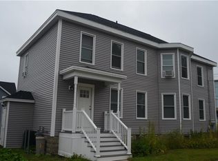 118 Veranda St N, Portland, ME 04103