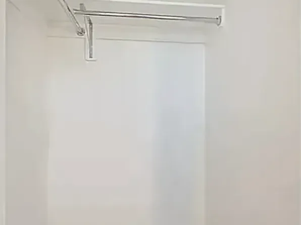 153-10 88th Avenue image 13 of 33