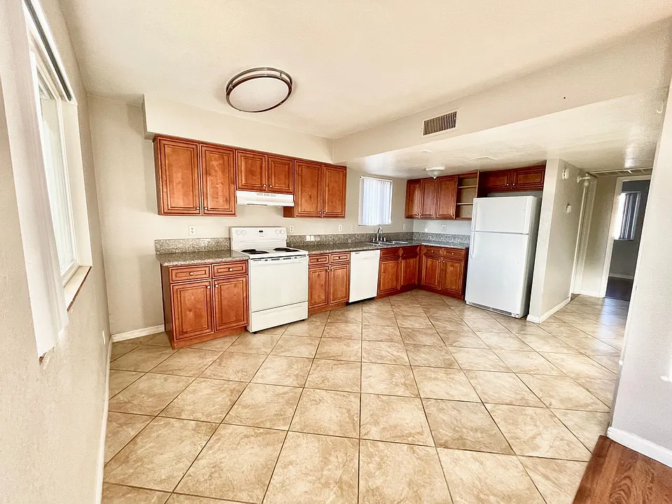 2149 Exeter Dr #1-4