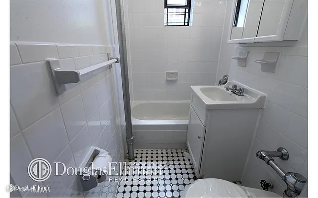 Rented by Douglas Elliman | media 3