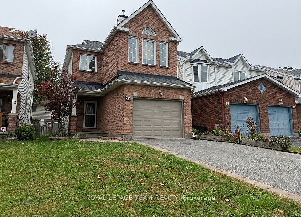 1st image of 25 Redpath Dr