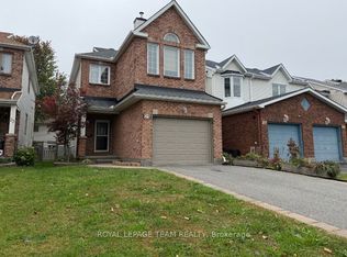 25 Redpath Dr, Ottawa, ON K2G6E4