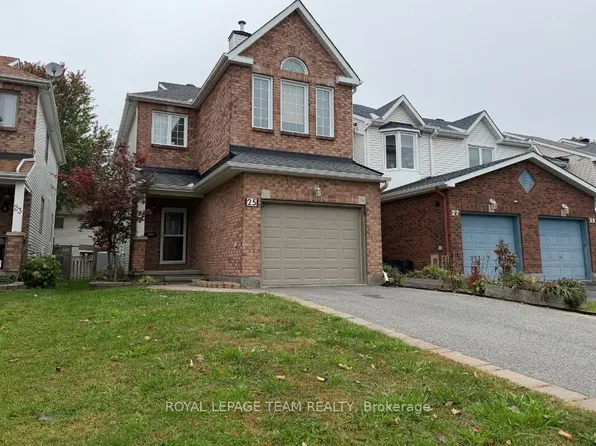 25 Redpath Dr, Ottawa, ON K2G 6E4