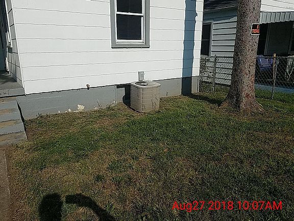 2nd image of 1115 Parrish Ave