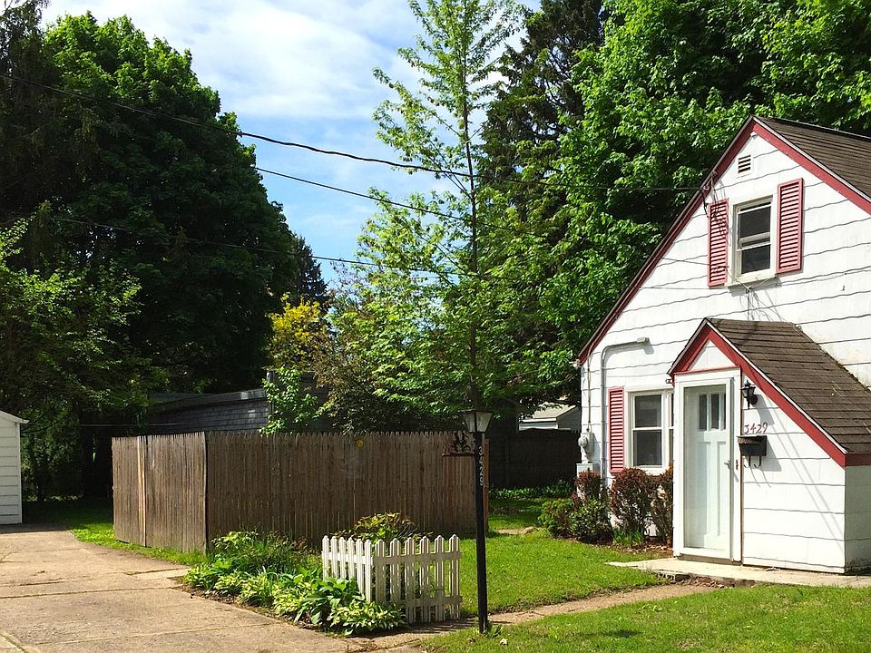 1st image of 3429 Argyle Ave
