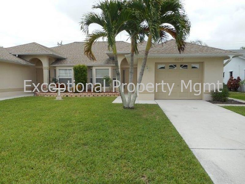 1st image of 4615 SW 7th Pl