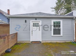 3713 NE 15th Ave UNIT B, Portland, OR 97212