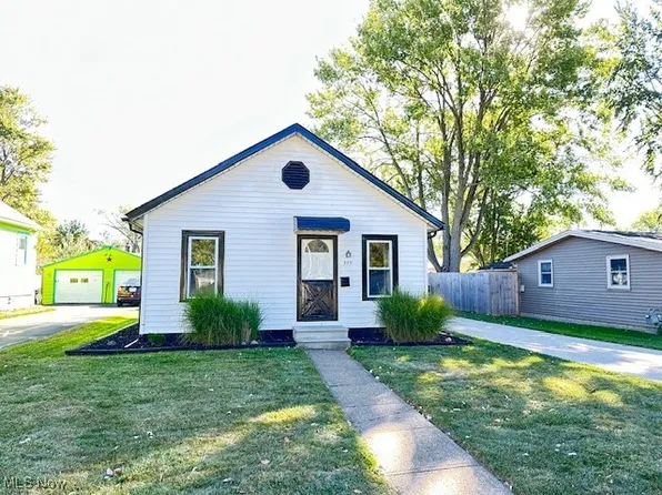 375 Abbe Rd, Elyria, OH 44035