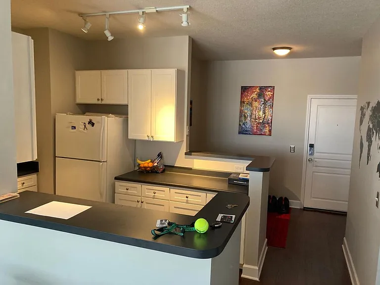 1315 East Blvd #610 — Photo 10