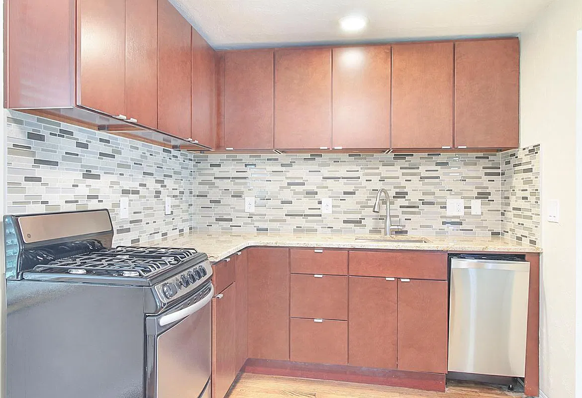1 bed, 740 sqft, $2,100 — Photo 3