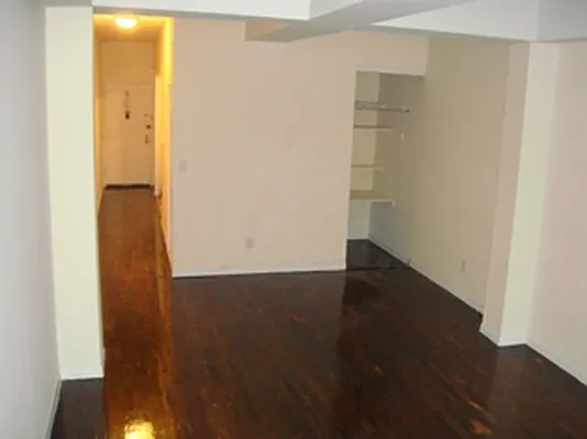 Rented by (Legacy) Metropolitan Property Grp. | media 16