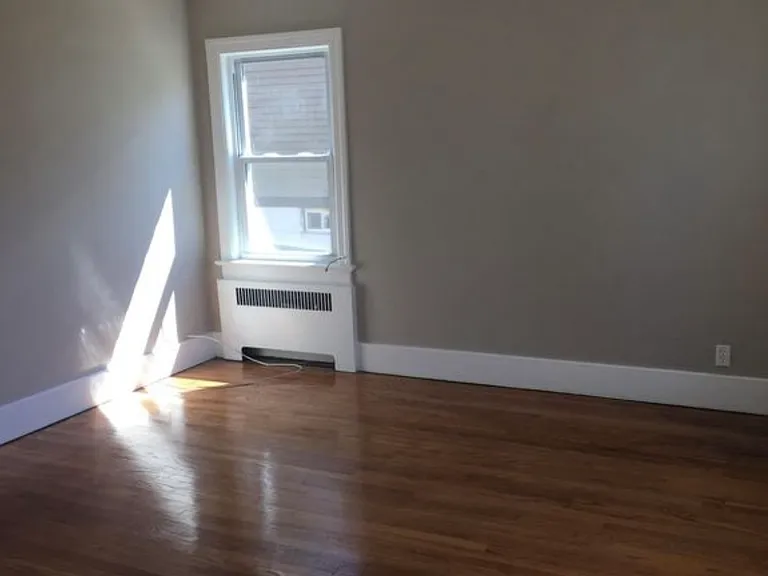 77 Winthrop Ave #2 — Photo 3