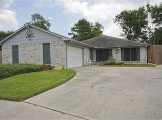 21002 Bridgeview Cir, Spring, TX 77388