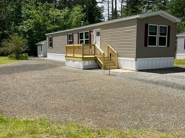 2196 Sanford Road #10, Wells, ME 04090