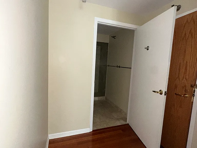 345 N La Salle Dr #2006 — Photo 7