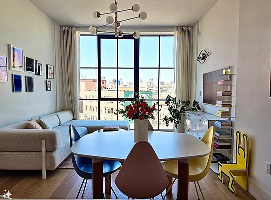 Rented by R New York | media 26