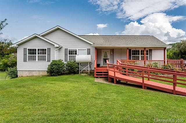 1st image of 73 Bamboo Ln