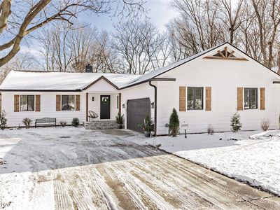 1823 Som Center Rd, Gates Mills, OH, 44040