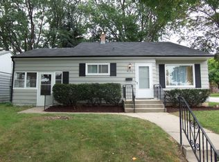 8157 W Scranton Pl, Milwaukee, WI 53218