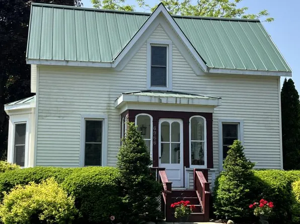 6966 Huron Ave, Lexington, MI 48450