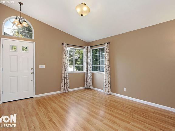 2nd image of 8775 Clay Glen Way