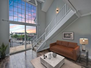 300 W 5th St APT 625, Charlotte, NC 28202