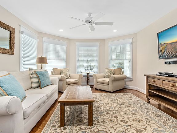 1st Floor Sitting Room